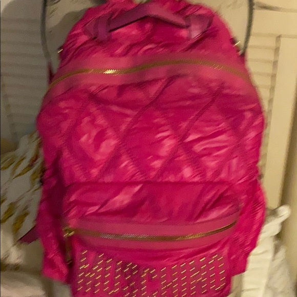 Moschino hot pink back pack - Picture 2 of 11